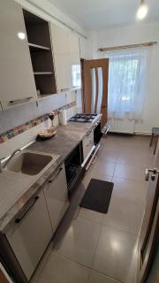 Parter - Apt 2 camere - Esplanada Pascani - Paşcani - 2