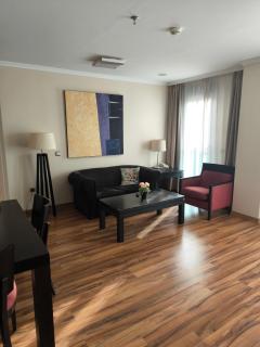 Family spacious apartment, terrace, kitchen, city view, free parking and WiFi - Benalmádena - 8