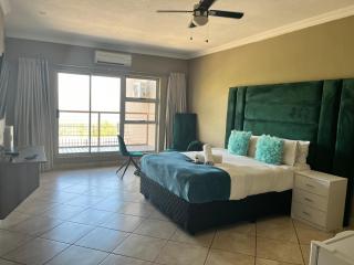 Boat Yard Guest House - 6