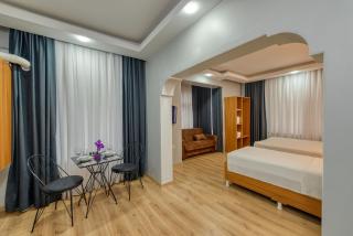 Pio Apart Hotel - 1