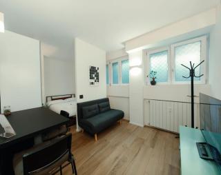 Carlo Apartment - 15 min from Duomo - Milan - 6