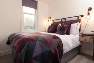 Break Away Nxt to Gardens! PKG - Perfect Position! - Bournemouth - 9
