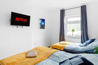 3Br-Sleeps8-Parking-Wifi-CloseStation - Corby - 6
