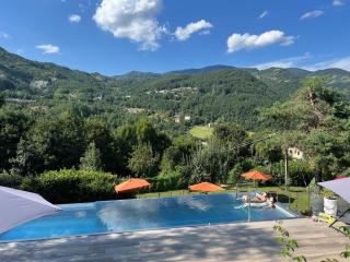 Casa Benassi ,Room&Suite , con piscina - Riolunato - 0