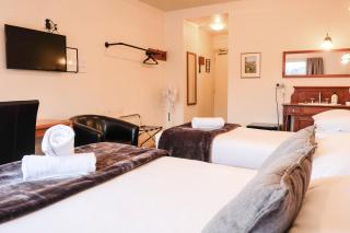 The Grand Hotel & Bar - Akaroa - Akaroa - 4