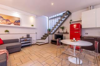 Romantic Suite Navigli - 15min Duomo - Free parking - Milan - 8