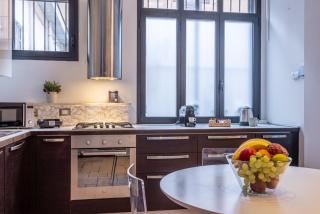 Romantic Suite Navigli - 15min Duomo - Free parking - Milan - 2