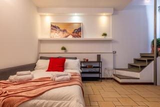 Romantic Suite Navigli - 15min Duomo - Free parking - Milan - 7