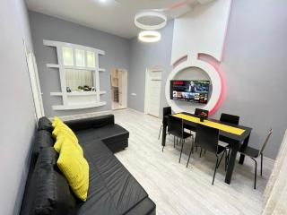 Sapphire Apartment - 5 rooms, 2 bathrooms - Budapest - 0