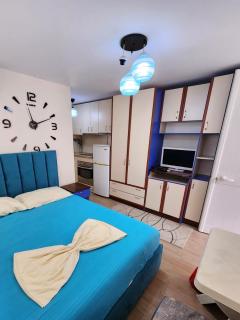 Beach Studio Apartment - Golem - 5