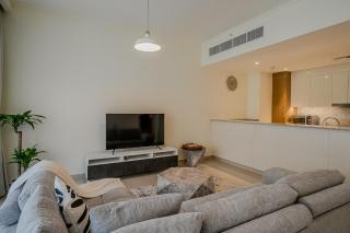Modern 2BDR Apartment I Dubai Hills I City View I Mulberry at Park Heights - Dubai - 3