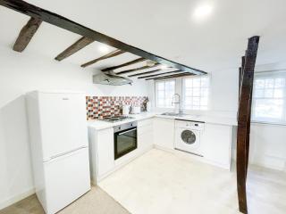 Cathedral Suite - Chelmsford - 2