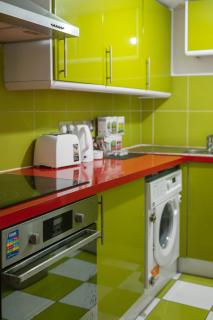 2 bedrooms with ensuite baths, kitchen and living room - Londra - 1