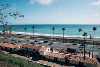El Caminante Bar & Bungalows - Capistrano Beach - 0