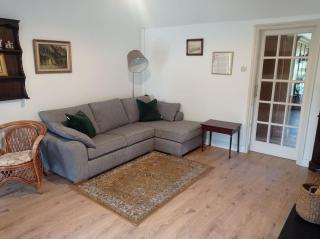 Cherrymount Cottage - Newcastle - 3