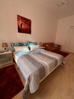 Arbes 13 - Sweet Home - Prague - 0