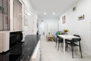 Piso nuevo lavapies, wifi, smart tv - 1
