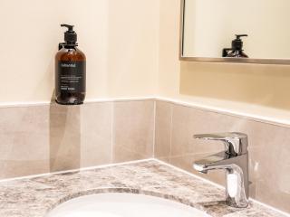 Panoramic Downtown & Fountain views from High Floors at Forte by Propigo - 2