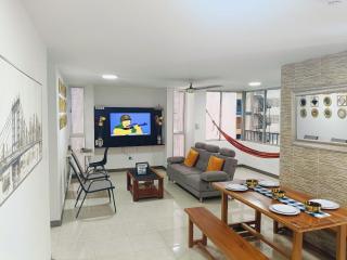 El Rodadero Hermoso Apartamento a 50m de la playa ven descansa o trabajar - Gaira - 9