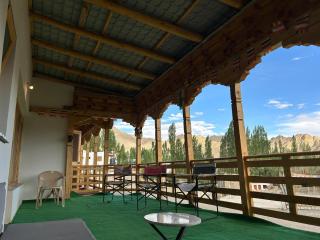 Scenic ladakh homestay upper Tukcha leh - 1