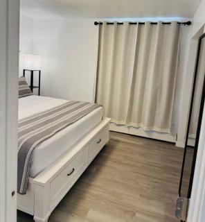 Executive upper floor apartment 10 - 2