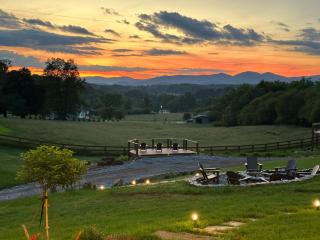 Mtn Views New Const Mins to Dwntwn Wineries 16ppl - 5