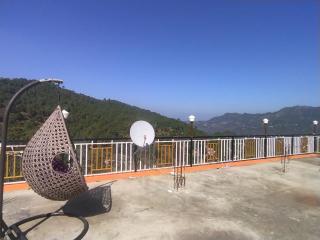 Kasauli Mountain Home Stay - 8