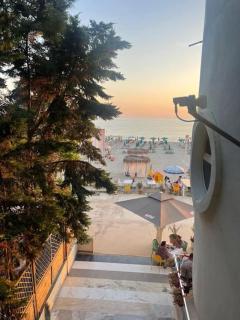 Beachfront-Apartment Golem - Durrës - 0