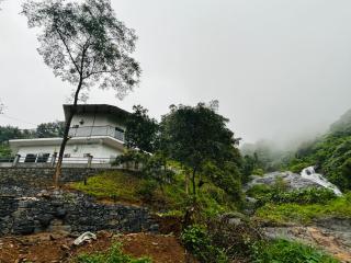 Brooke hills 2 BHK villa falls view - Vallikavungal - 3