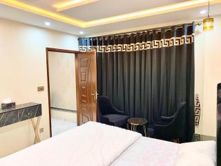 Royal Height Residence - Lahore - 6