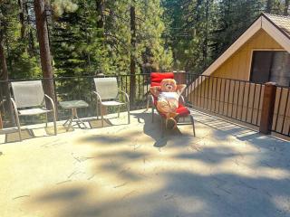 Tahoe Townie - Cozy Cabin in South Lake Tahoe! - South Lake Tahoe - 8