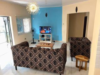 Exclusive Boutique Style Villa - Freetown - 6