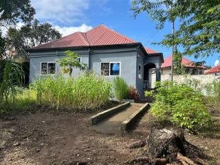 Exclusive Boutique Style Villa - Freetown - 5