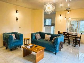 Exclusive Boutique Style Villa - Freetown - 7