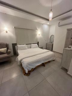 Khobar Studio Close to Voco Hotel - Al Khobar - 3