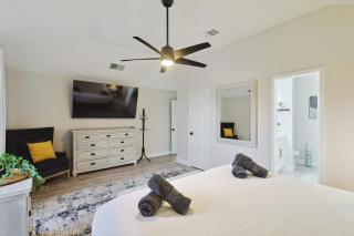 Gorgeous 4BR 2,5BA Holiday Home 15min to DFW Int Airport - 5