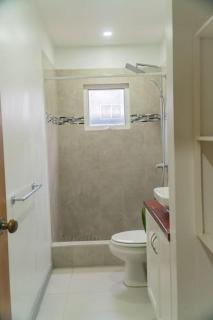 Modern 2-Bedroom Apartment Near Le Phare Bleu Marina - Egmont - 7