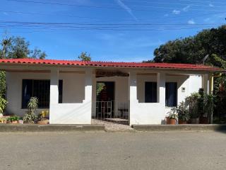 Encantadora Casa Campestre en Suaita, Santander - 0