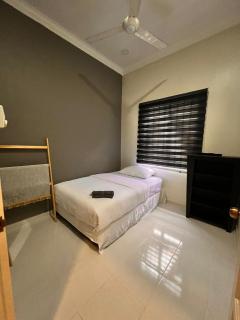 Fath's Lodge - Dungun - 5
