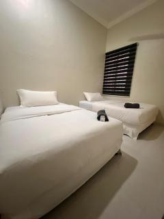 Fath's Lodge - Dungun - 2
