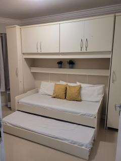 Apto vista mar com 3 quartos e churrasqueira, 4 min praia - 5