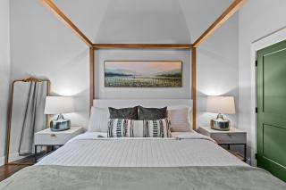 Luxury Cabin near Asheville and Black Mountain - 1