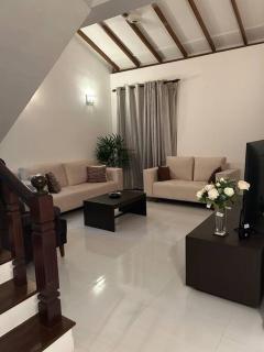 Ultra Modern 3 Bedroom Villa - Gampaha - 8