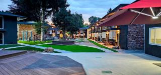 Interurban Suites Hotel - Tukwila - 1