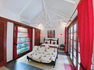 Bohemia 3 bedroom Villa - 3