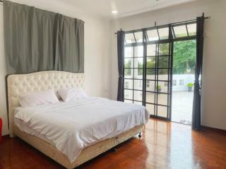 Corner Lots 4-5BR Austin 10mins 17pax Event BBQ - Johor Bahru - 3