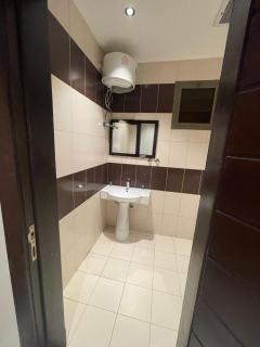 ثري ستار للشقق الفندقية -التعاون - 8