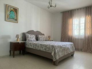 Sunny and Spacious flat - Dar Mimoun Bey - 3