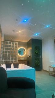 Suite Yao avec jacuzzi Montataire YaoSpa60 - Thiverny - 6