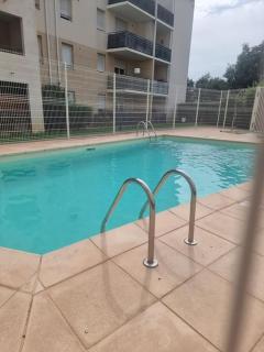 Un appartement calme et élégant - 7